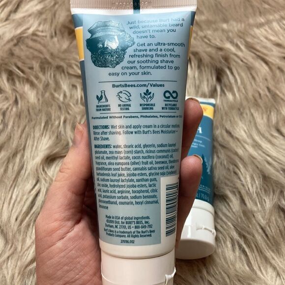 Burt’s Bees Grooming Essentials Kit for Men/face wash/shave cream/Moisturizer - Picture 8 of 16